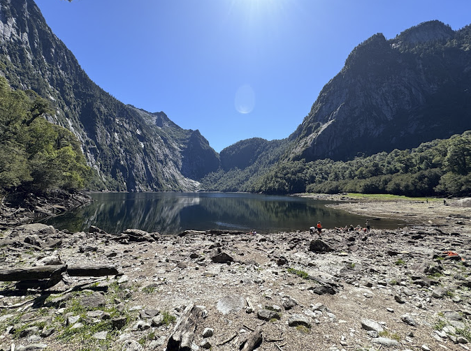 Laguna del Triángulo Parque Nacional Alerce Andino